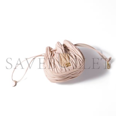 MIU MIU MATELASSÉ NAPPA LEATHER POUCH 5ND022 01 (16*14*7.5cm)